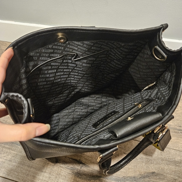 Steve Madden HandBag and Strap - Picture 4 of 6